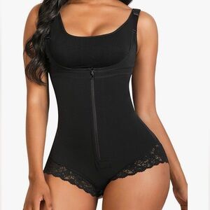 BRAND NEW IN PLASTIC Women’s Shapewear